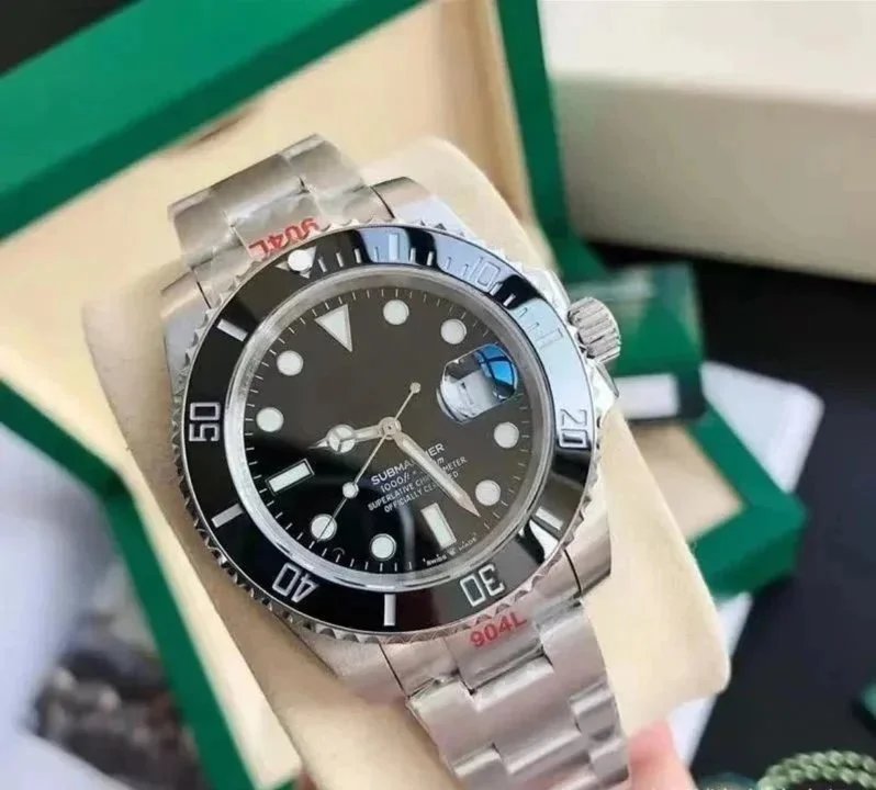Rolex Submariner luxury diving watch Black