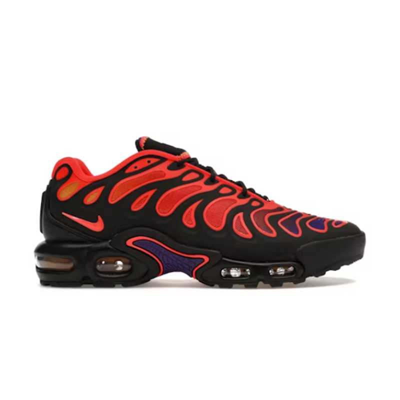 Nike Air Max Plus chunky running sneakers black and red