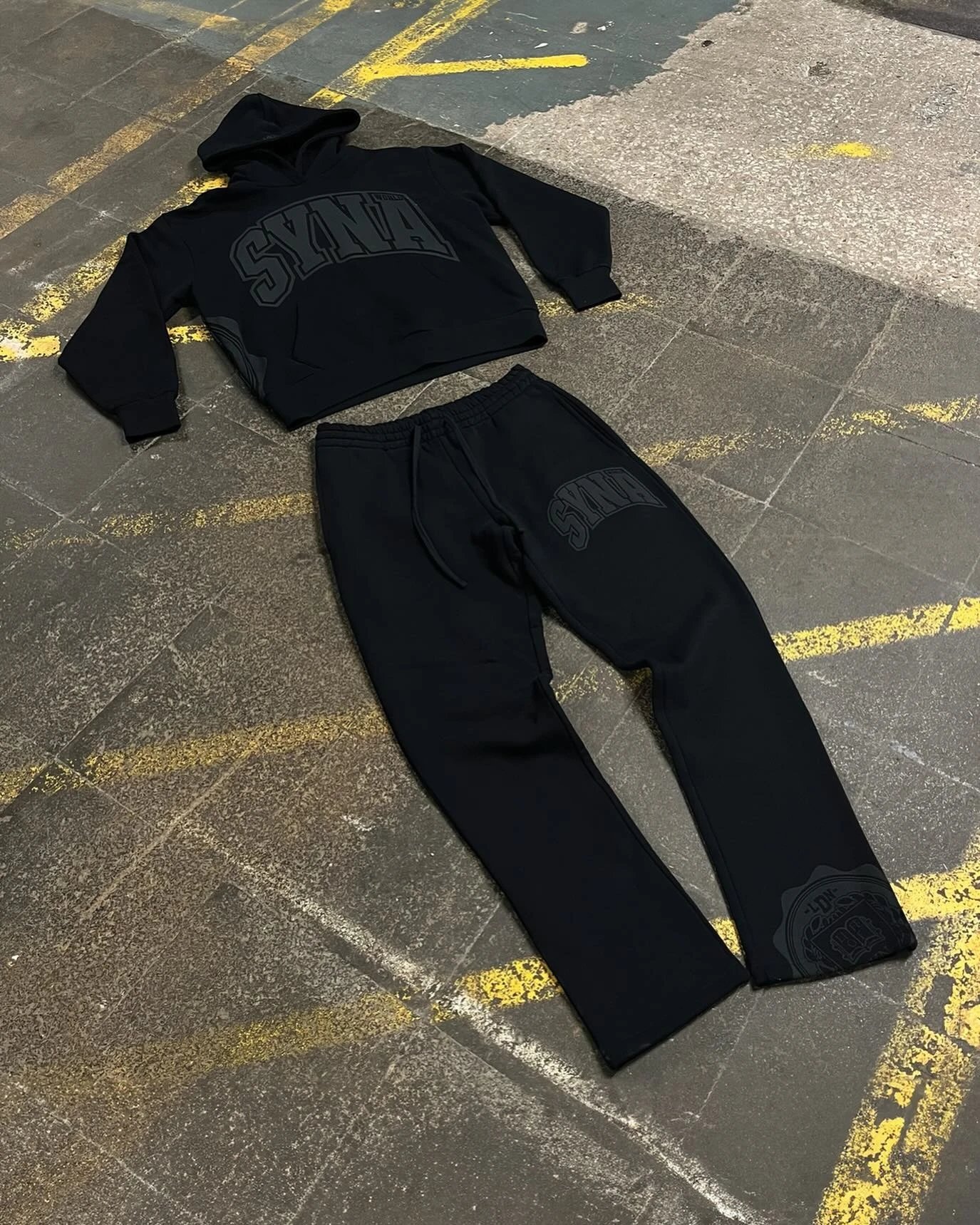 Syna World Syna Arch Streetwear Tracksuit Set Black