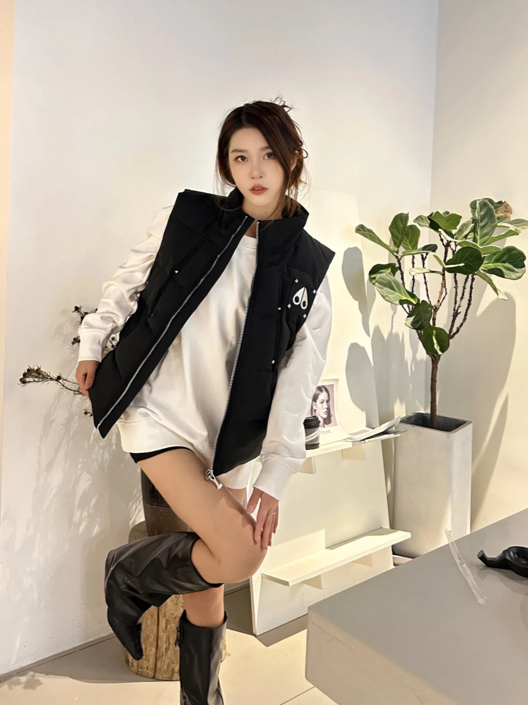 Moose Knuckles Puffer Vest Casual Sleeveless Jacket Black