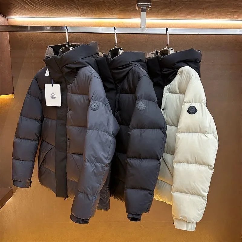 Moncler Puffer Down Jacket Hooded Winter Coat Black and White
