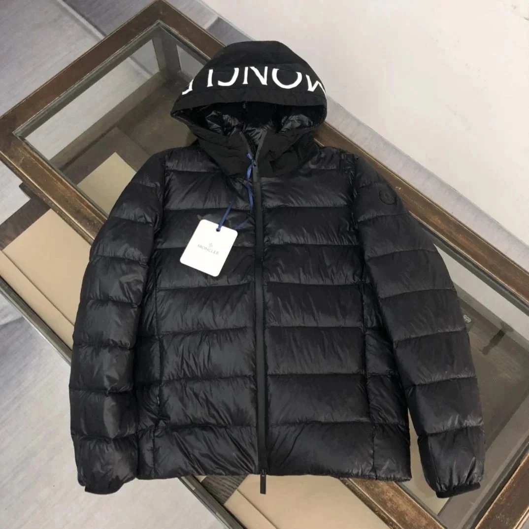 Moncler Hooded Puffer Jacket Lightweight Down Jacket Black