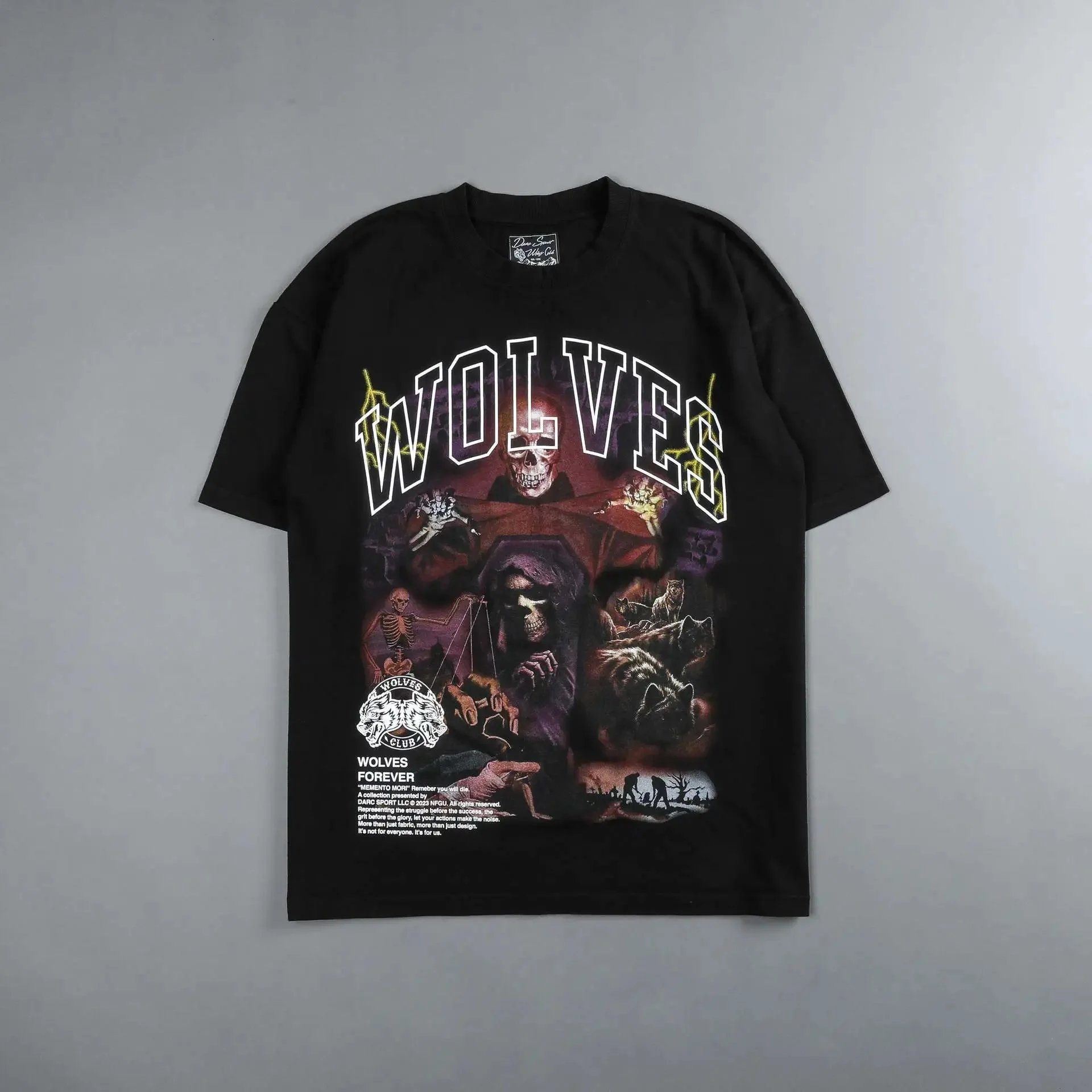 Darc Sport Wolves Forever Graphic Streetwear T-Shirt Black