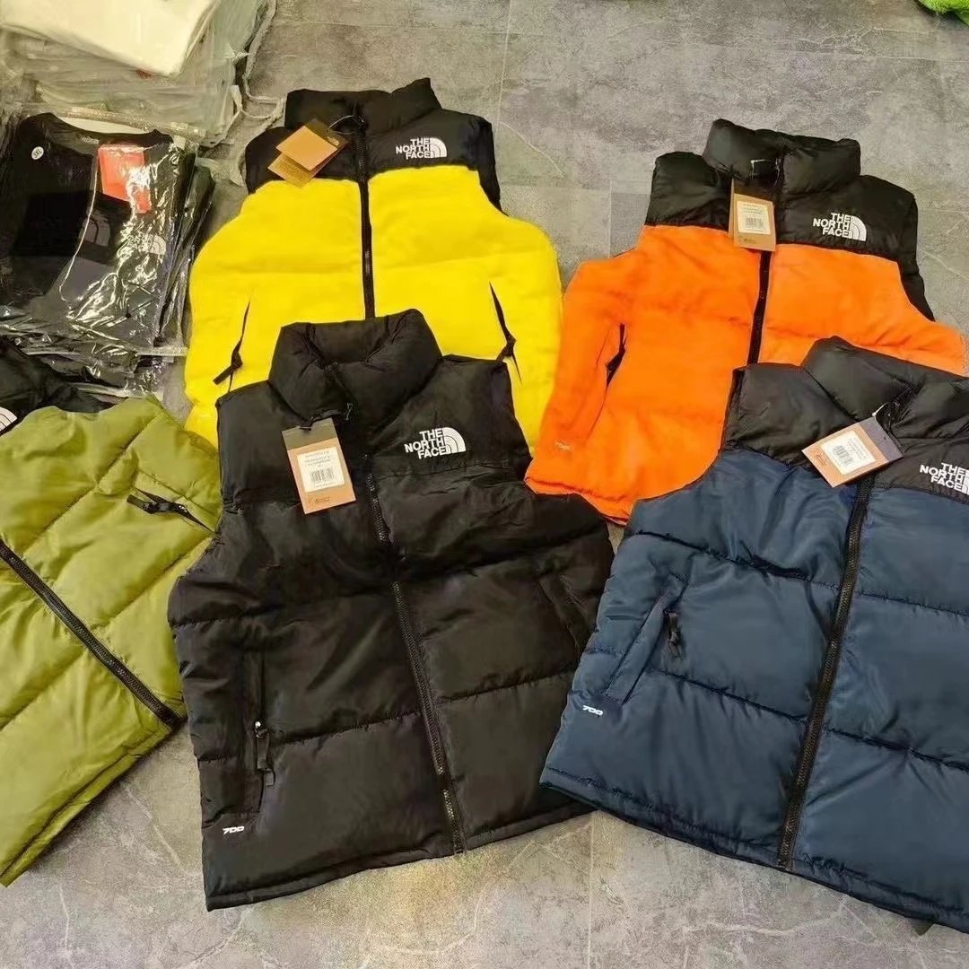 The North Face TNF Nuptse 700 Puffer Gilet Multicolor