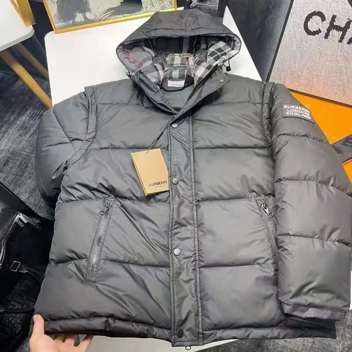 Burberry Check Lined Puffer Jacket Hooded Down Jacket Gray