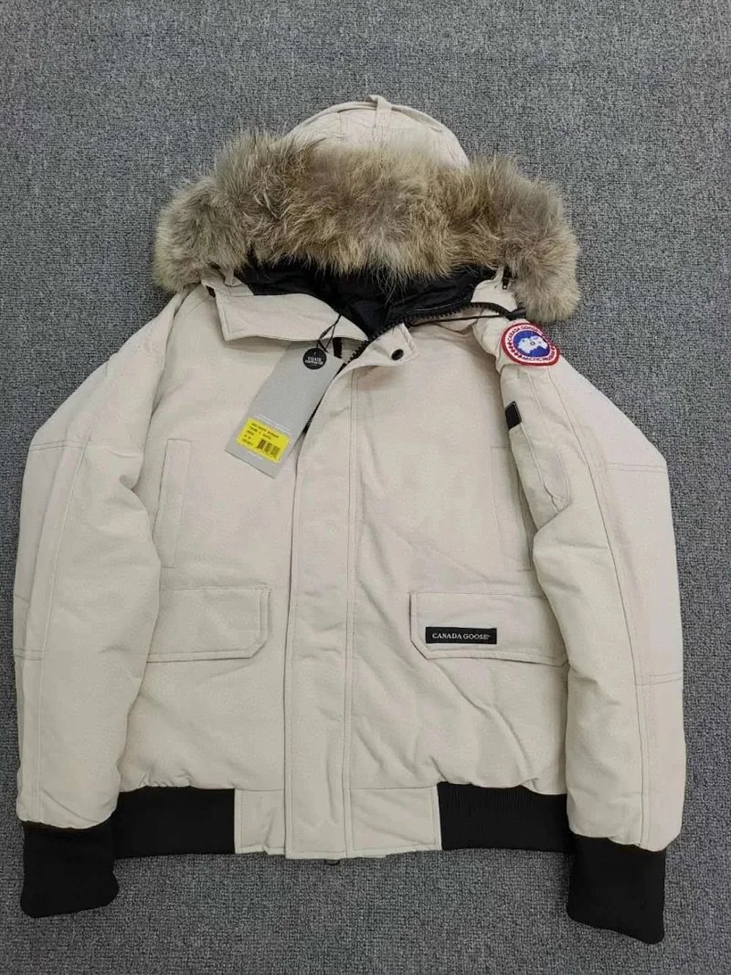 Canada Goose Chilliwack Bomber Fur Hooded Puffer Jacket Beige