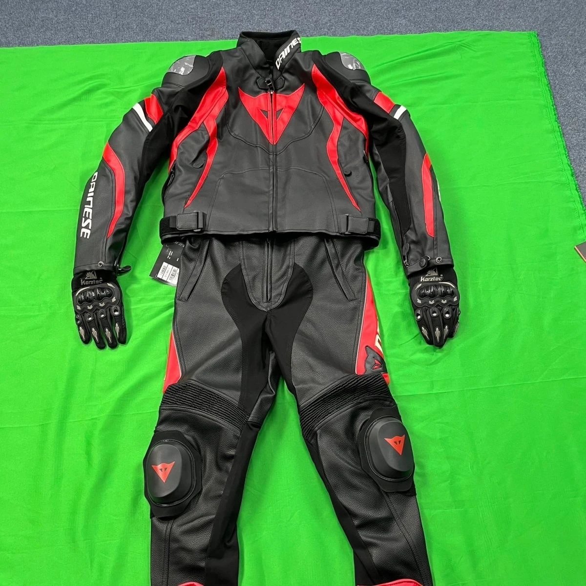 Dainese Leather Racing Suit Protective Motorcycle Set Black and Red