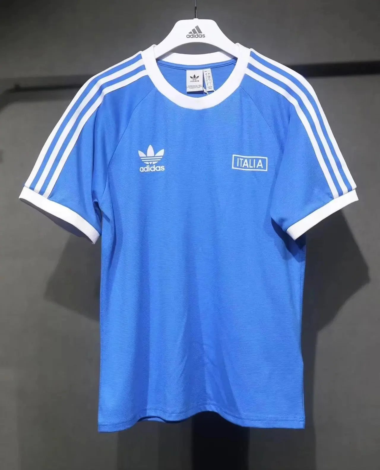 Adidas Italia Retro Jersey Graphic Soccer Jersey Blue