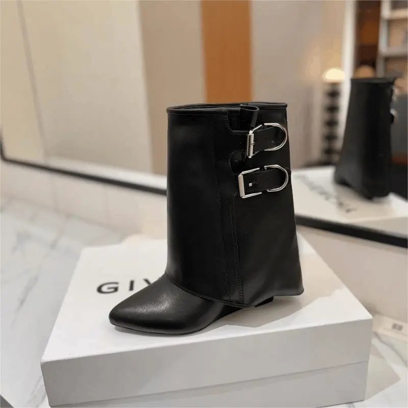 Givenchy Shark Lock chunky leather boots Black