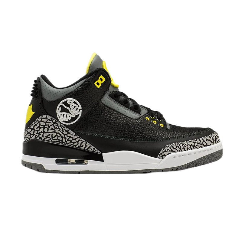 Jordan Air Jordan 3 Retro Oregon Ducks Basketball Sneakers Black and Yellow