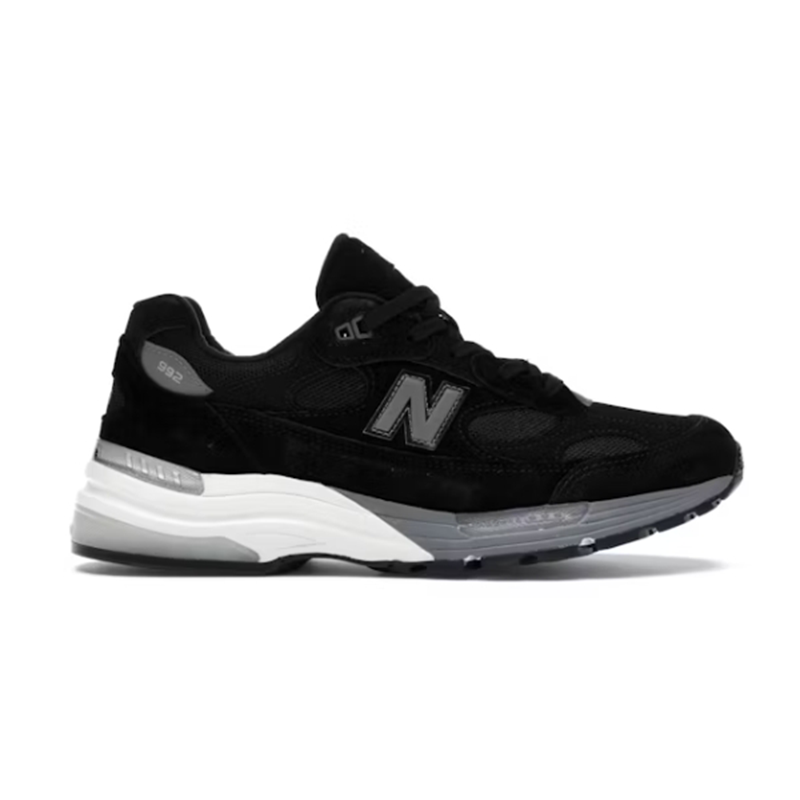 New Balance 992 Chunky Retro Sneakers Black
