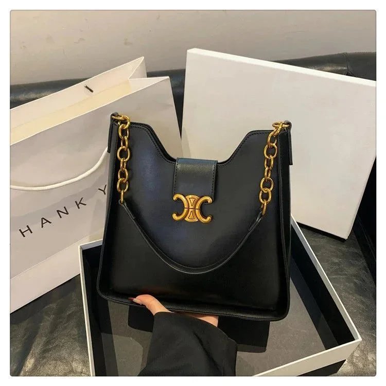 Celine Triomphe Chain Shoulder Bag Black