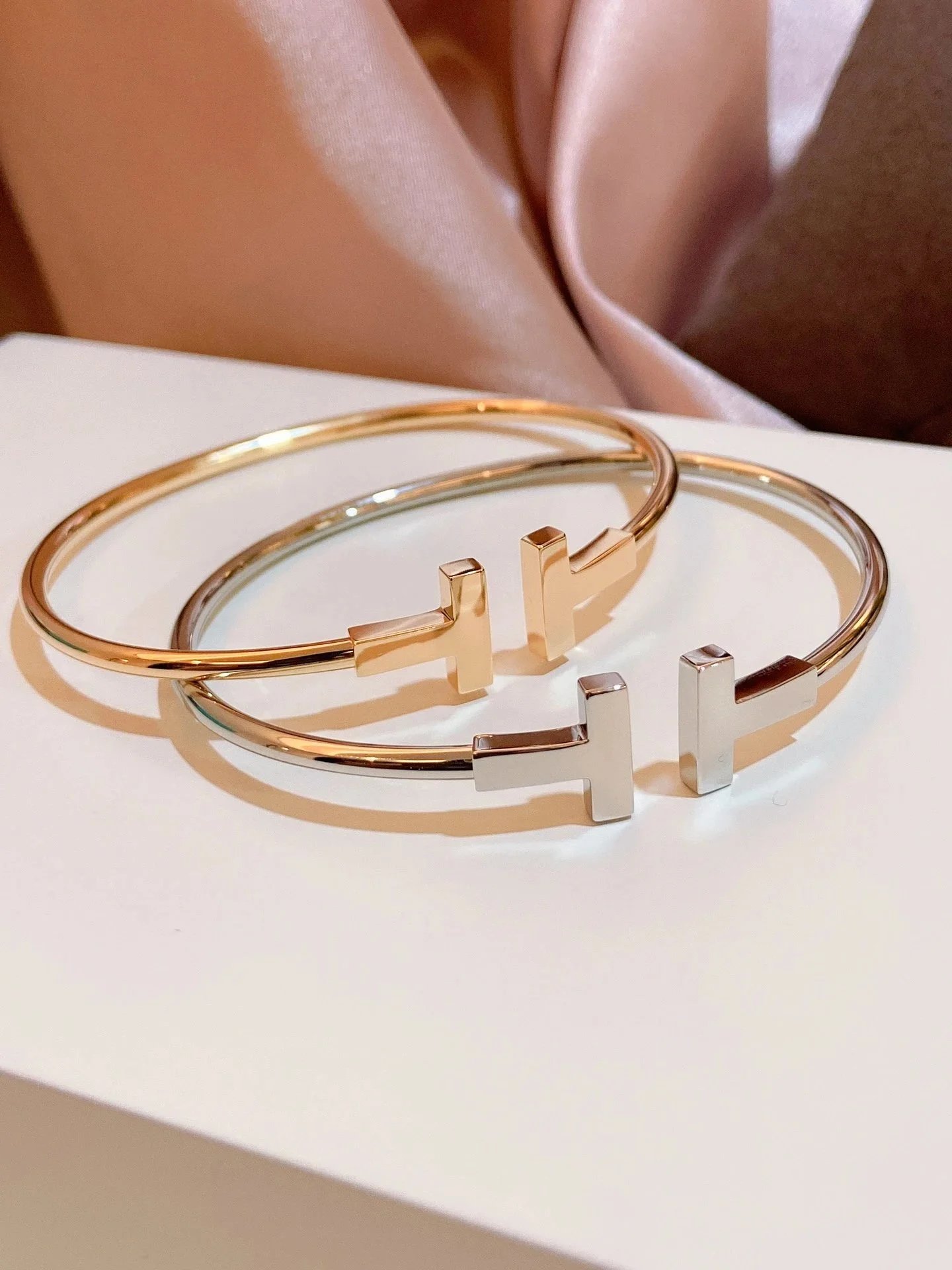Tiffany & Co. T Wire Minimalist Bracelet Gold and Silver