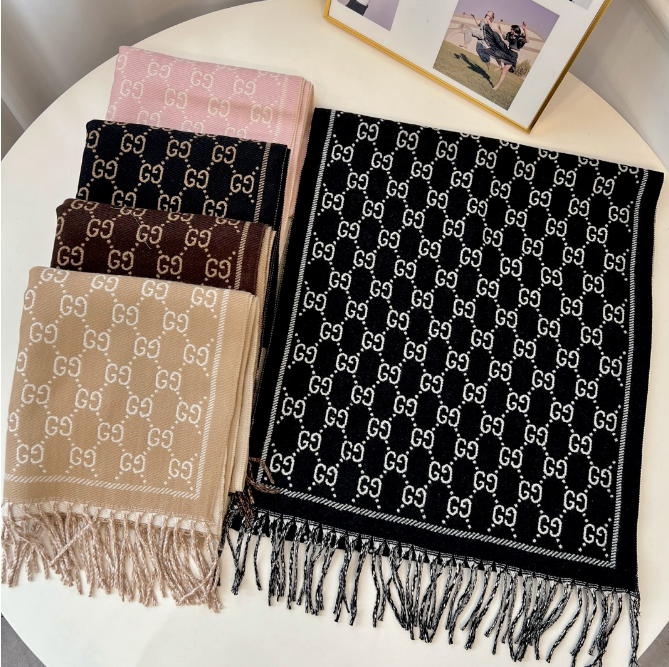 Gucci GG Monogram Knit Scarf Multicolor
