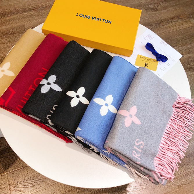 Louis Vuitton LV Monogram Classic Winter Scarf Multicolor