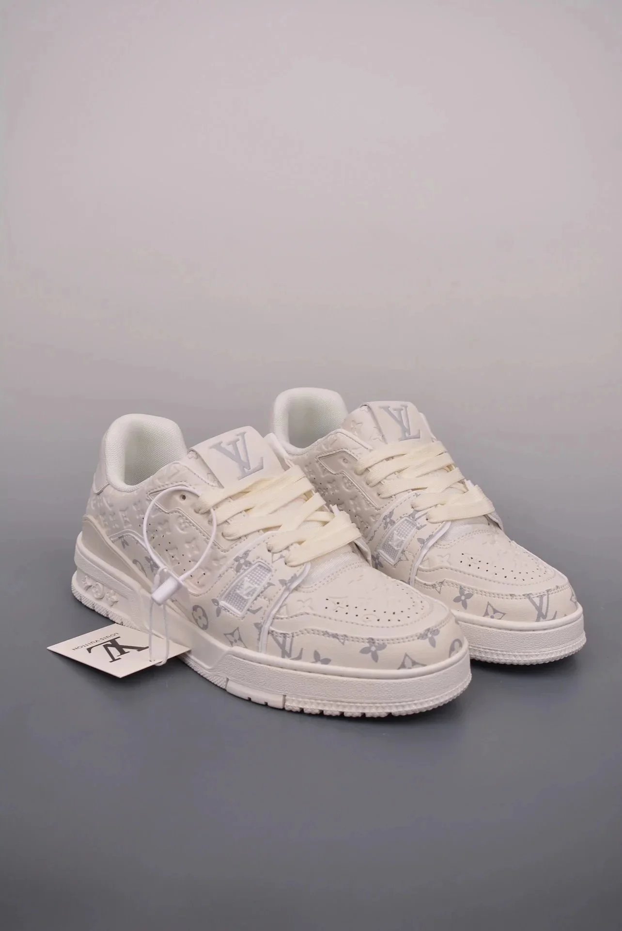 Louis Vuitton LV Trainer Low Top Sneakers White