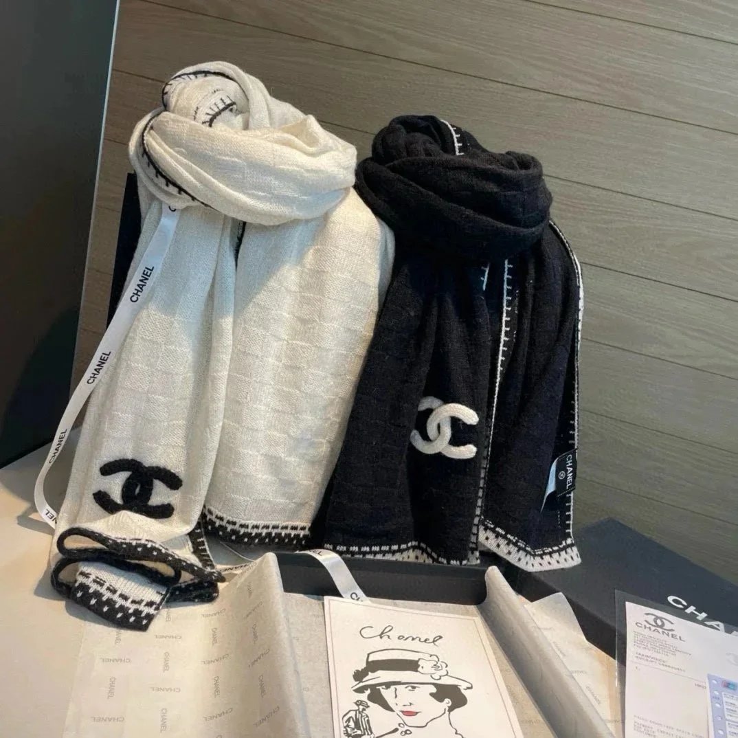 Chanel Knit Cozy Winter Scarf Black and White
