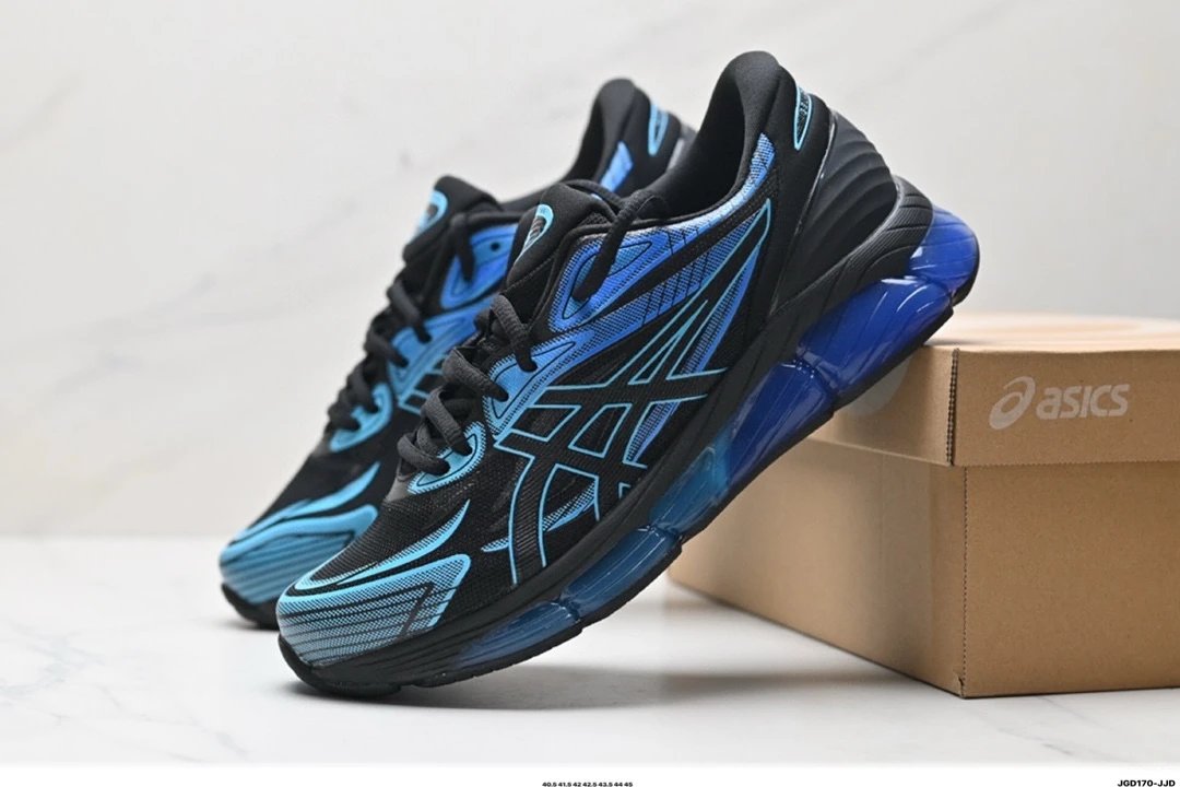 Asics Gel-Quantum 360 Performance Running Shoes Black and Blue